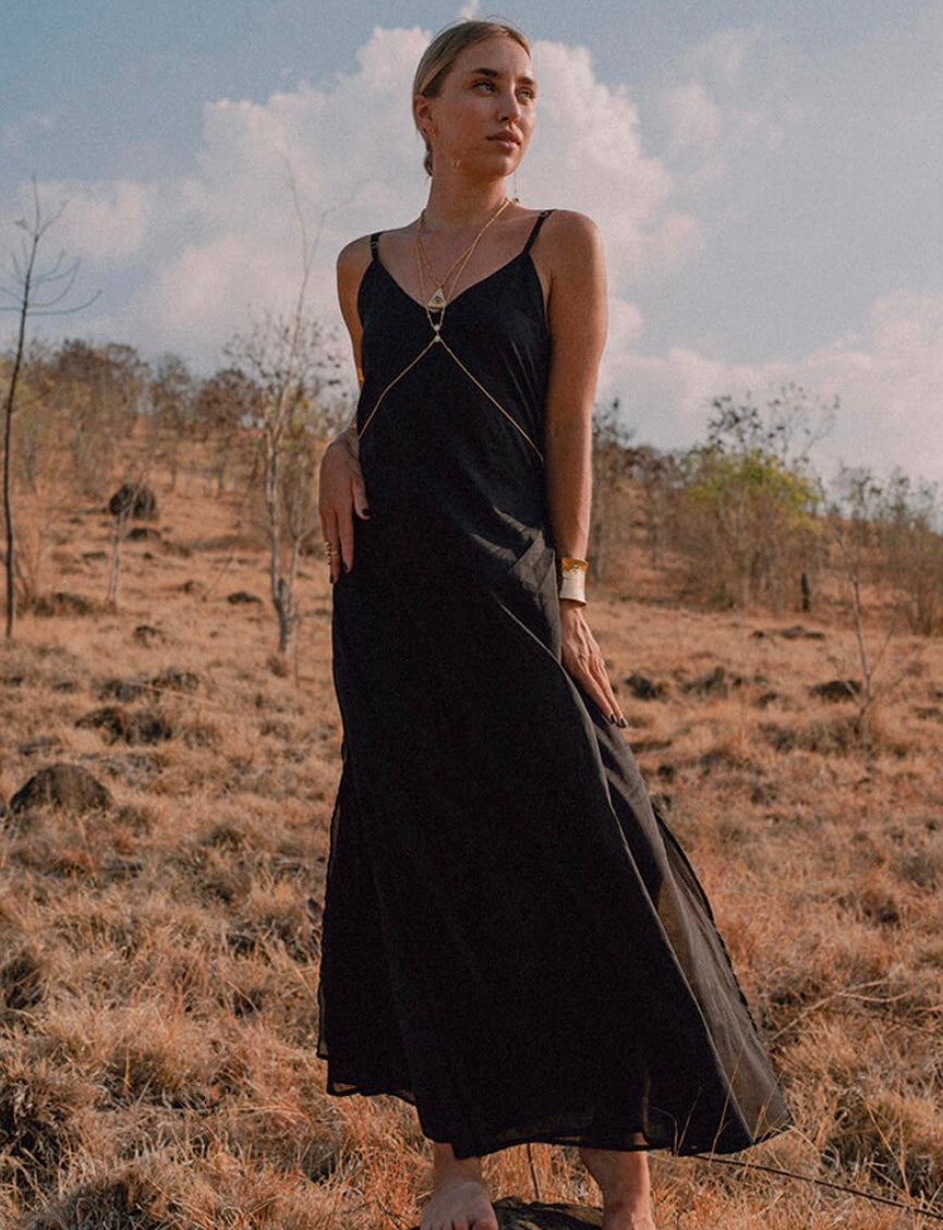 ELEGANT DAY DRESS