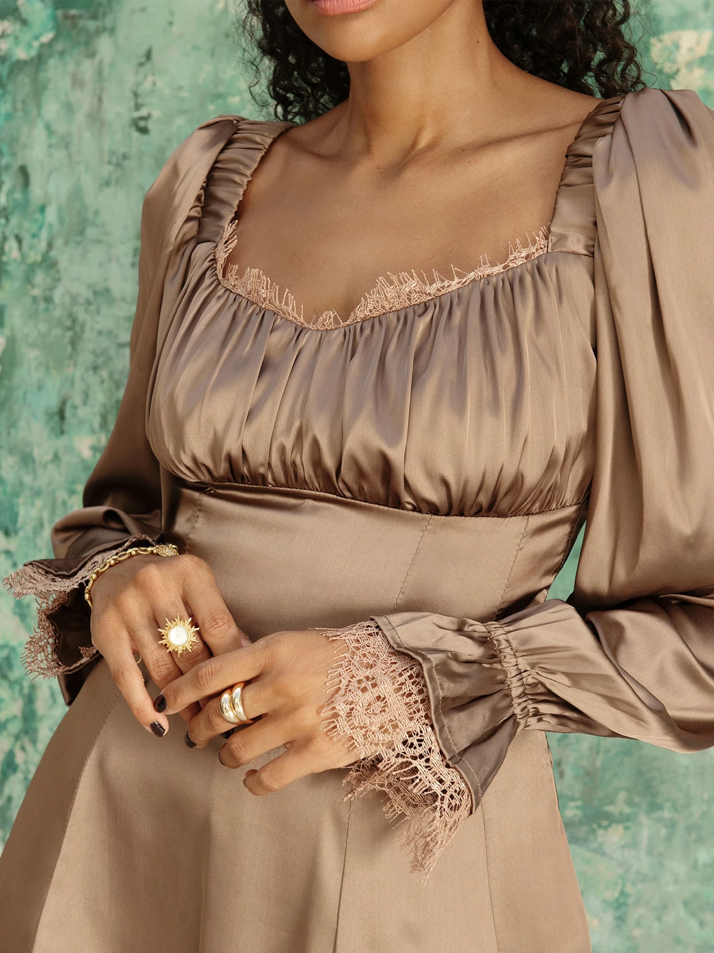 LACE ROMANCE DRESS