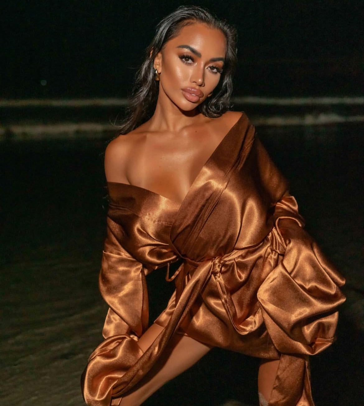 SILKY BRONZE